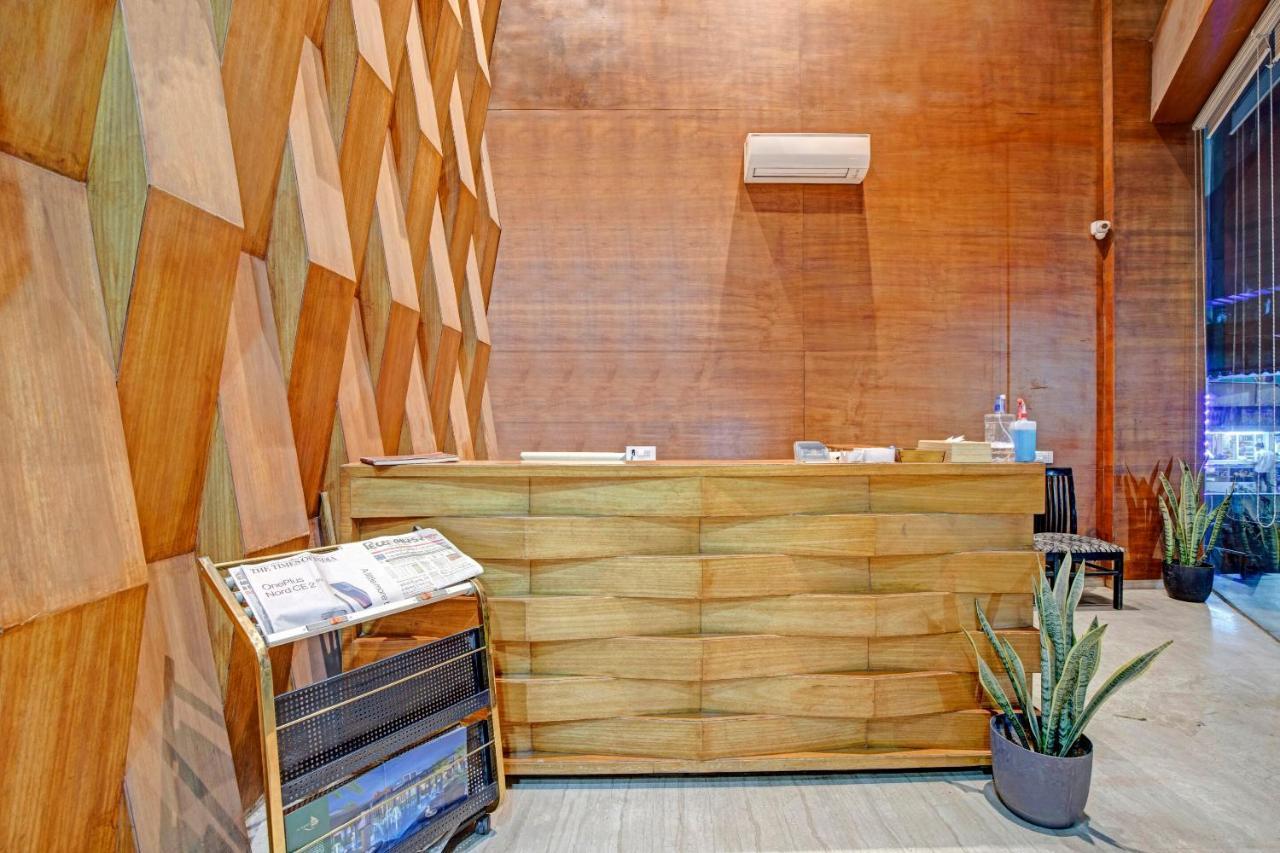 Hotel Navjivan Himatnagar Екстериор снимка